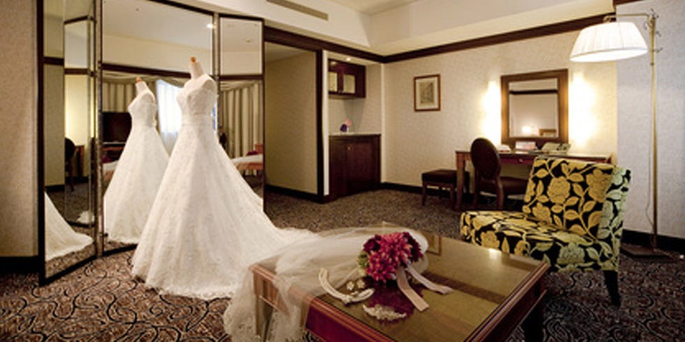 ウェディング・結婚用語辞典〜ブライズルーム〜ウェディングブックレット