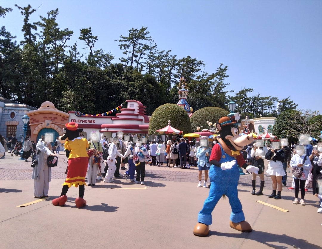 1回でいいからせいなと高校生活を一緒に過ごしてみたい😂🌈 あ、ネクタイはグリフィンドールのやつ👔笑カップルカップルコーデディズニーディズニーコーデカップルディズニーファッションファッションコーデコーデ制服制服ディズニー高校生私服