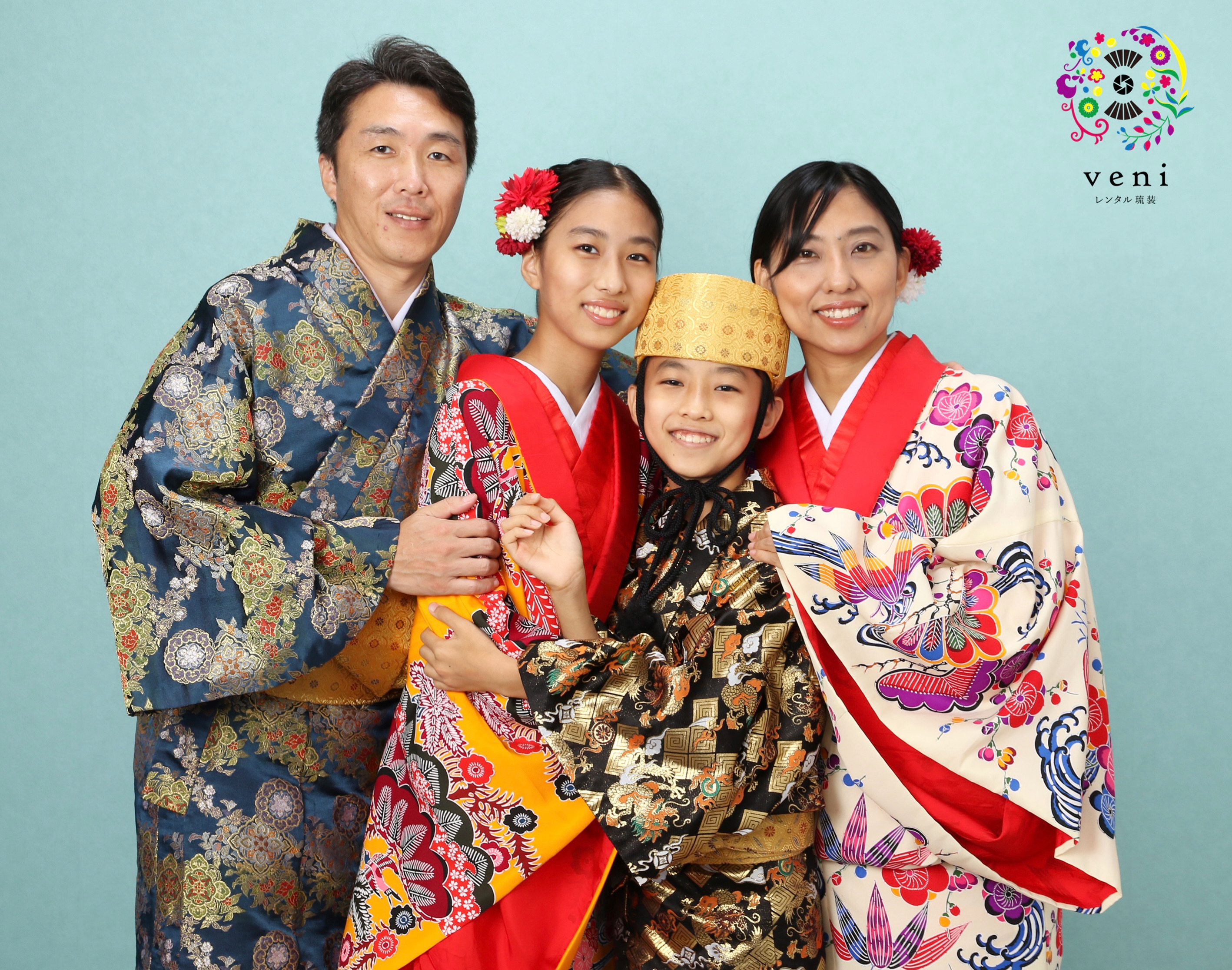 沖縄フォトスタジオ・ラヴィクルール家族写真・マタニティフォト