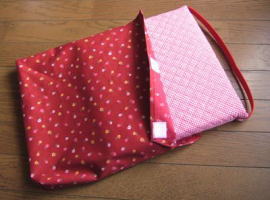 園児イス座布団 ゴム付きクッション手作りなら、思いのママ