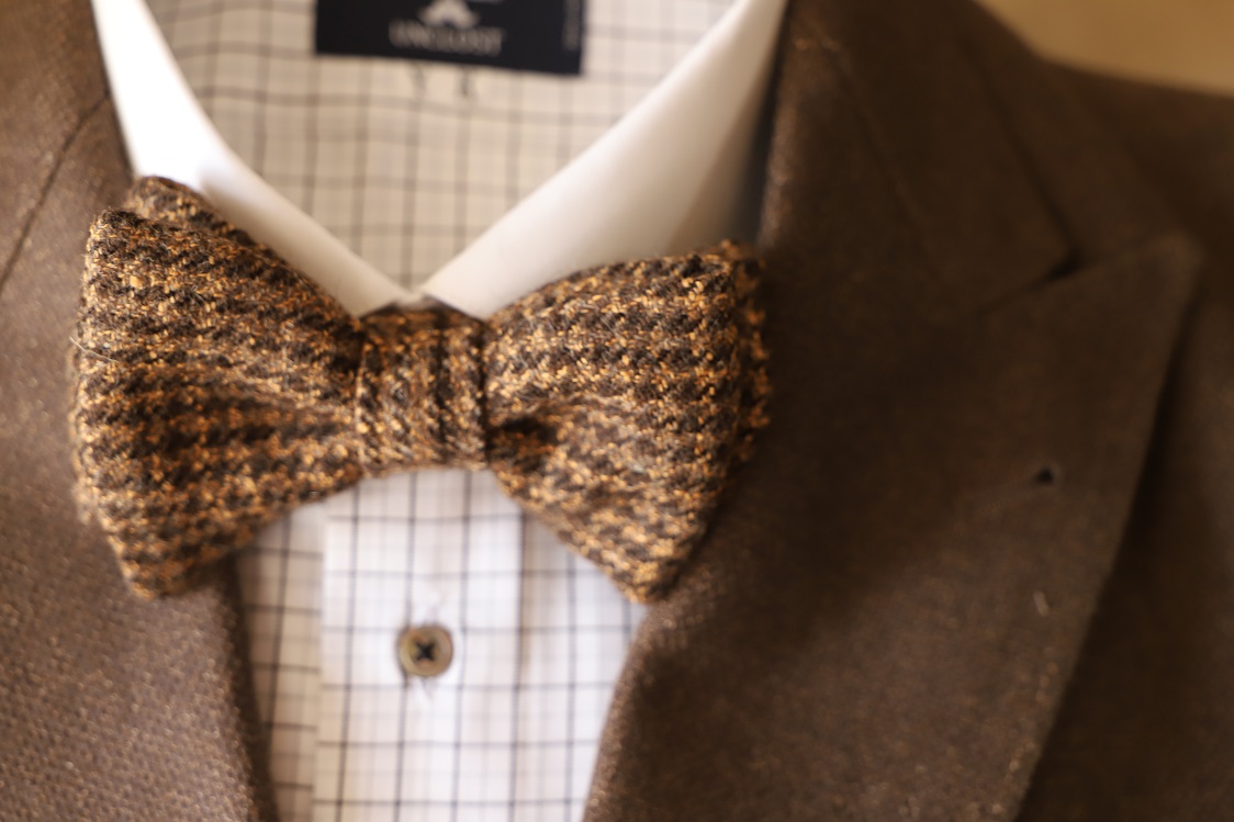 楽天市場 ブラウン ショートタキシード BR002 蝶ネクタイ レンタルセット9点 選べるベスト・タイ・チーフ ◇4泊5日 往復送料無料 試着お直し可能◇ 秋婚 結婚式 前撮り フォトウエディング : ＴＵＸＥＤＯ ＳＴＡＴＩＯＮ