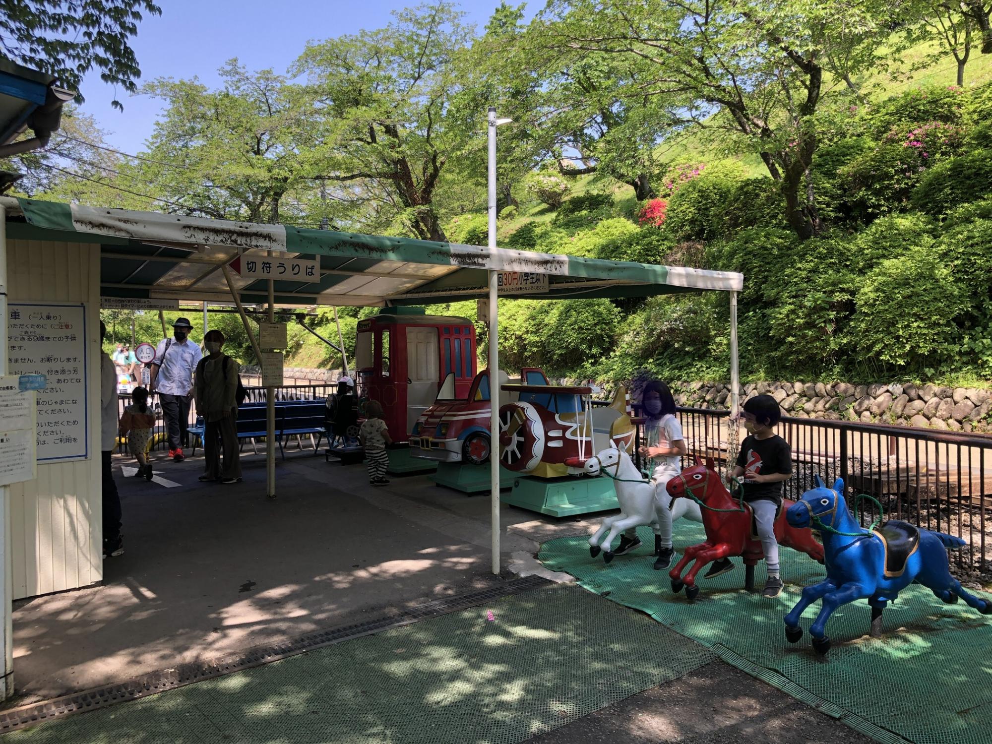 小田原城址公園こども遊園地神奈川県小田原市のおすすめ観光・レジャースポット旅色