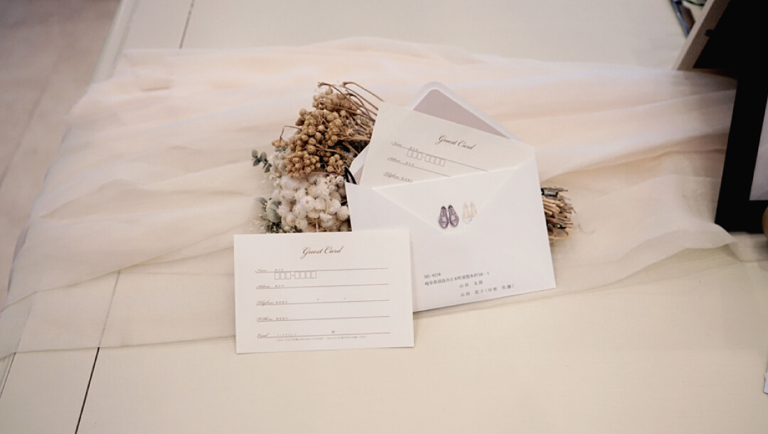 結婚式の席札に書くメッセージは？祝福に感謝の気持ちを添えて