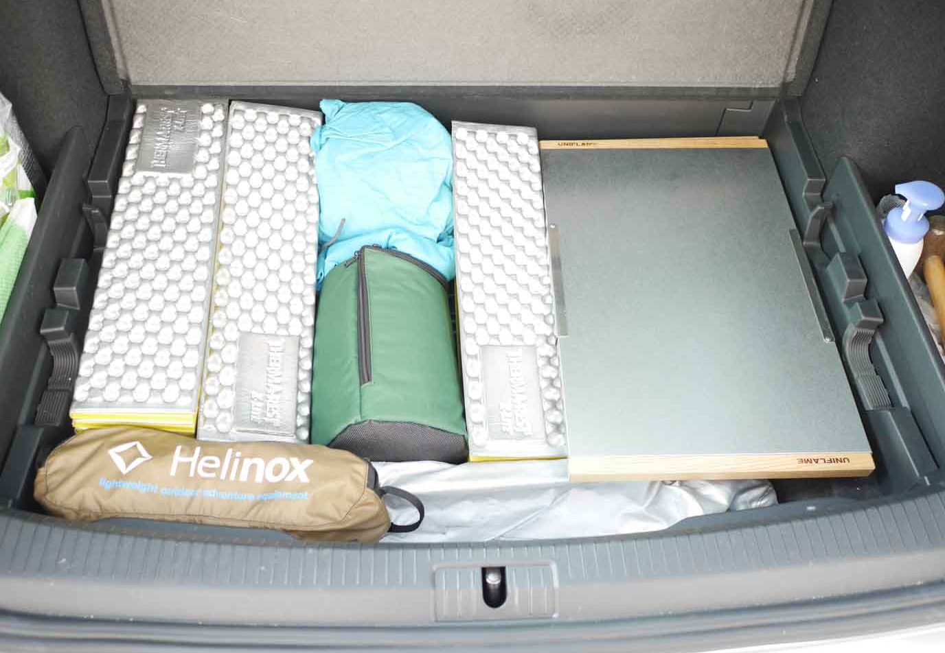 キャンプ道具の車載を改善 〜 Oasser 車用収納ボックス│少人数ファミリーキャンプ入門