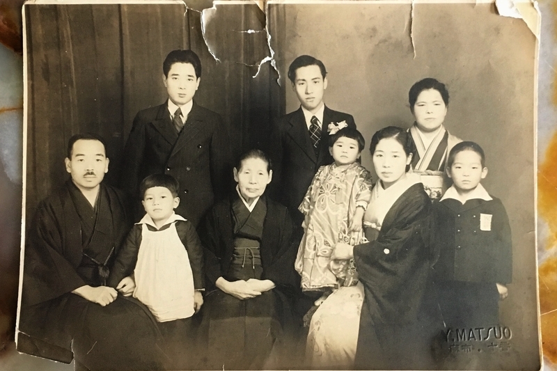 家族の「歴史」を刻む写真 - 村上スタジオ福岡市南区の完全貸し切り写真館