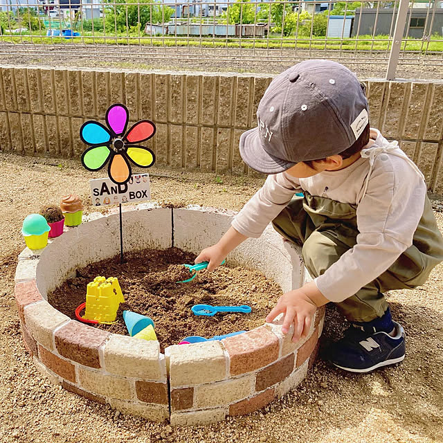 DIYいらずのお庭づくり ３歳の息子に作った材料費5000円以下のコンテナ砂場：正直レビュー がっかりポイントも掲載シバさんち