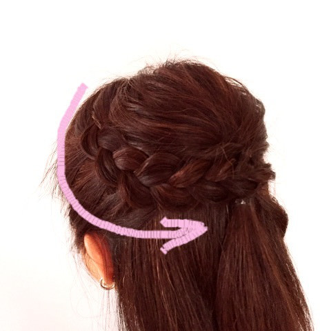 子供の編み込みヘアアレンジ！サイド編み込みヘアで可愛く変身♪