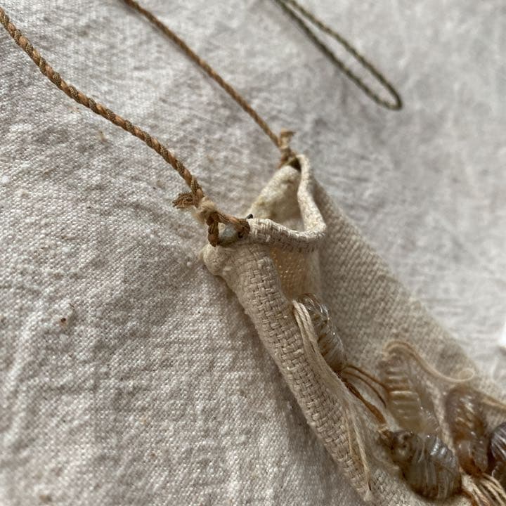 豆巾着＼サボテン ストライプ・巾着袋 ネックレス・グリーン お守り袋 薬袋 - メルカリ