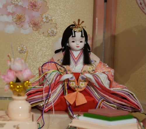 昔風の着せ付けをした、流れるような髪型が特徴の松寿工房の雛人形親王飾りが安い 雛人形親王飾り～広島市の人形問屋十二段屋