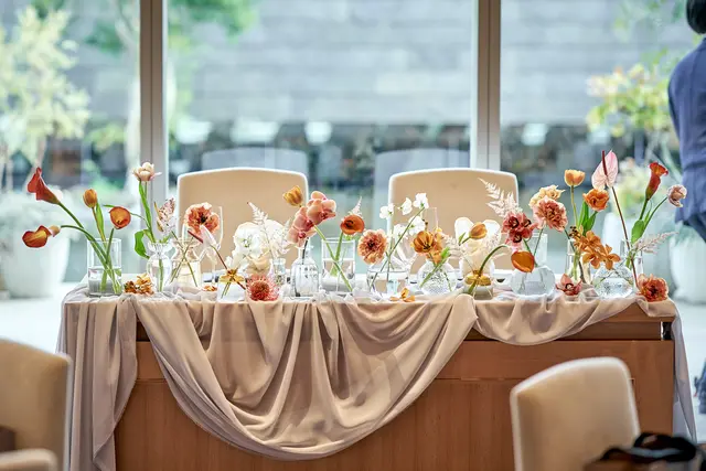 お値段以上の見栄えで満足度120％！結婚式の装花＆装飾アイデアゼクシィ