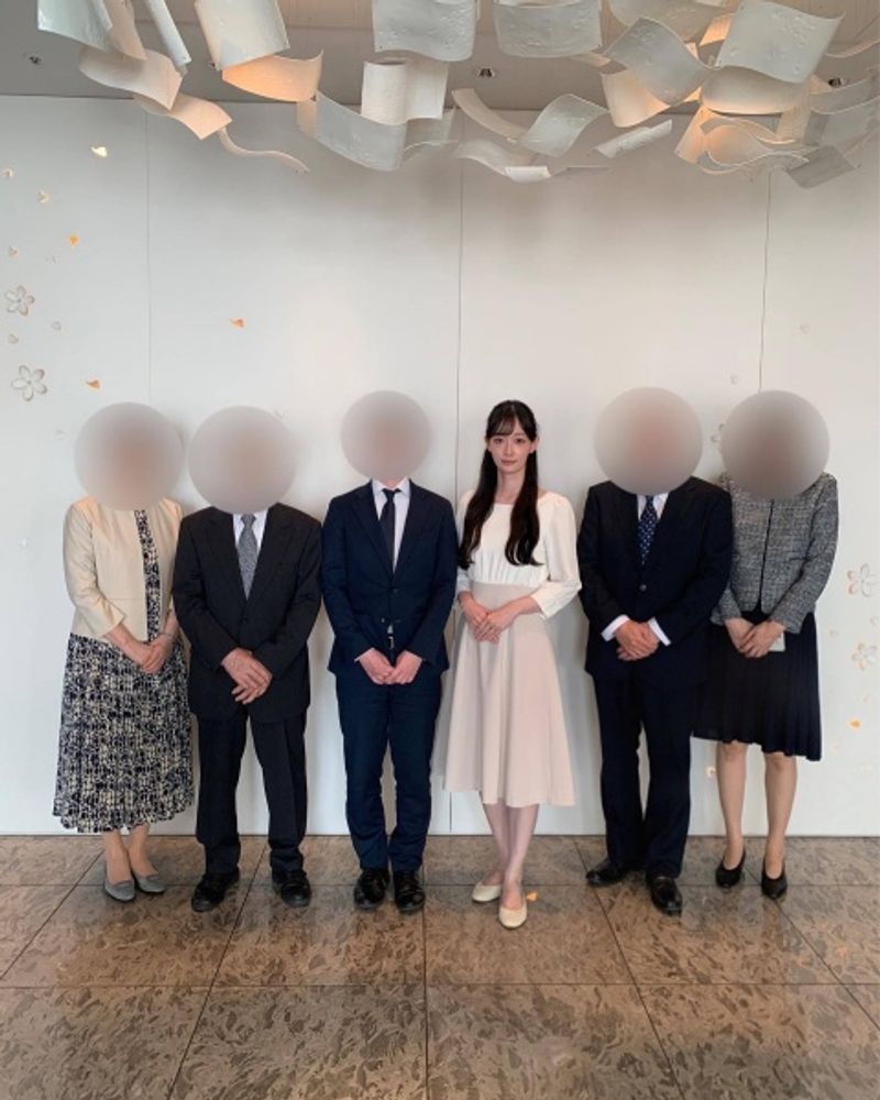 顔合わせにふさわしい男性・女性・ご両親・兄弟・親戚の服装は？京都の結婚式場 - 京都セントアンドリュース教会