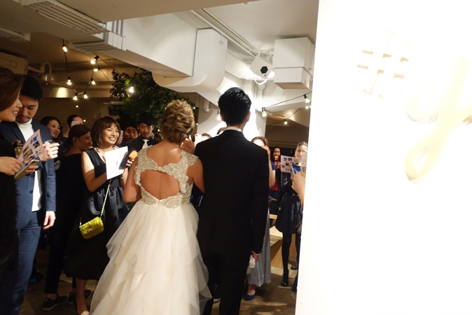 久々に彼とアクティブdate 🦢♡ ずっと行きたかった、皇居付近のまったりデート。 いつもタクシーで通る度に行きたいなぁ〜って思ってた幸せ100%チャージ。ありがとう🥺👦🏼🎀🤍  無印で買った2000円くらいの眼鏡が意外と可愛くて、私服に取り入れて使ってみた👓 形が