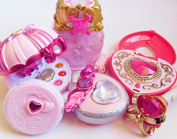 令和に発売！平成女子がときめく“本格おもちゃ”11選、あの平成アニメの作中アイテムが大人向けに進化 - 女性向けアニメ情報サイトにじめん