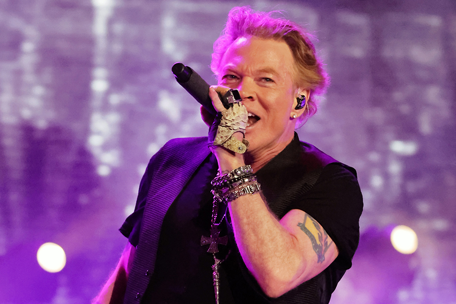 元祖スーパーモデルの息子たちから学ぶ、美と毒の対比。 セレブ美容探偵Vogue Japan