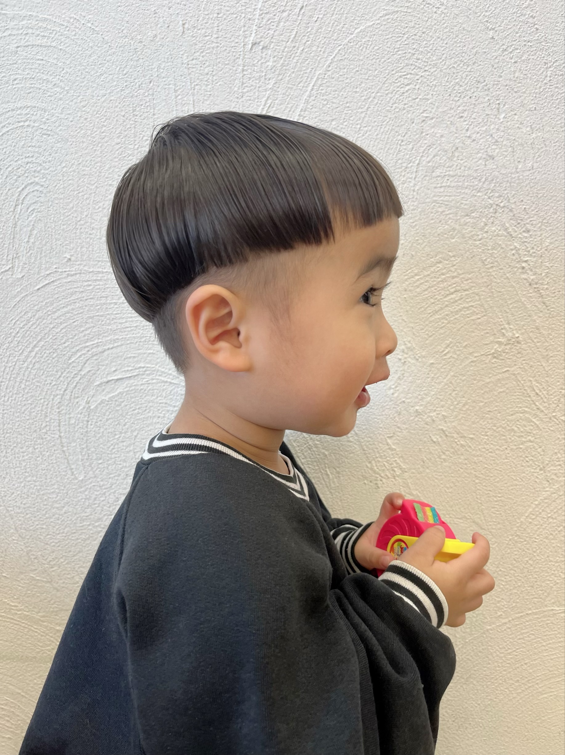 小学1年生の坊ちゃん刈りカット ＾ν＾ 八幡西区のサロンAnd ART Hair Design