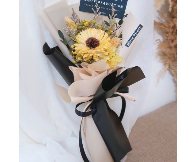 ドライフラワースワッグ❁331プロテア 花束 ブーケ ホワイトデーギフト 卒業式