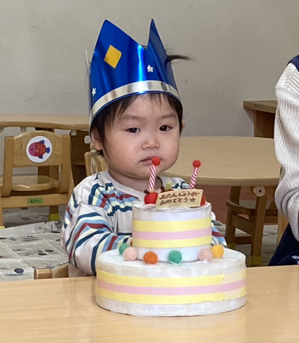 ４月のお誕生日会を行いました。 - こどものいえ保育園blog