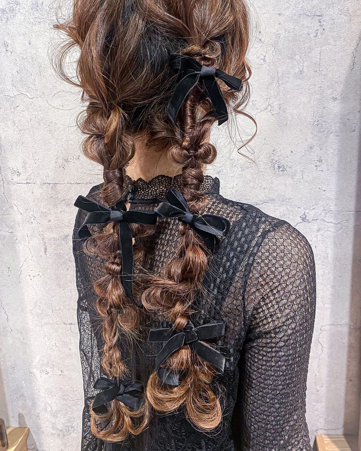 ショート編 結婚式のお呼ばれヘア14選 そのまま参列なら4つのポイントを押さえよう