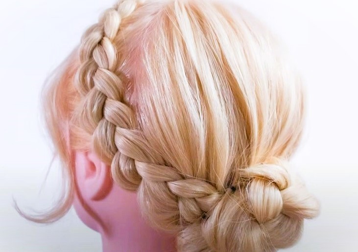 卒業式2025 小学生女子のミディアムの髪型！可愛いが溢れる簡単ヘアアレンジ方法を紹介