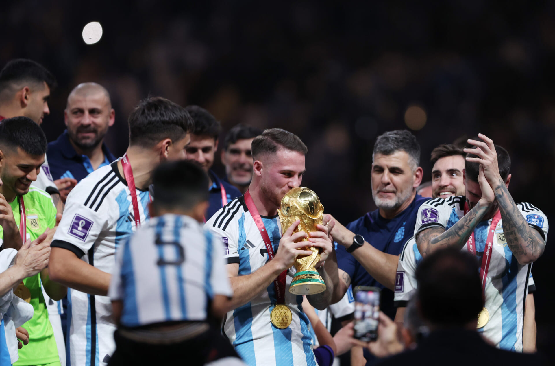 アレクシス・マカリステル。父が語る“愛すべき恥知らず”な三男坊の「日々向上」人生 前編- footballistaフットボリスタ