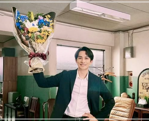 町田啓太今日で30歳になりました！ 30年も家族や自分以外のたくさんの方にお世話になったんだなと思うと本当に有難く温かい気持ちになります。改めて感謝です。 そして、 20歳から仕事を始めて約10年。 みなさんにとって、 ちょっとした楽しみにして頂けるような人物