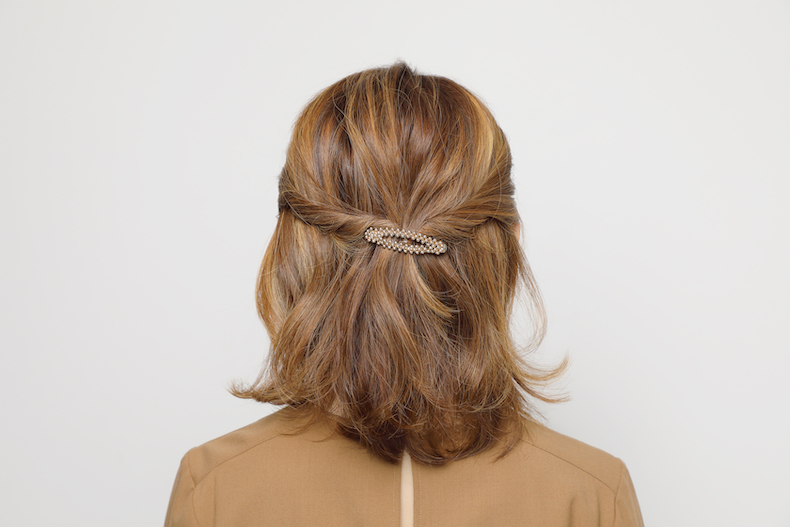 小学生の卒業式におすすめの髪型は？写真でずっと残したい！ミディアムヘアアップアレンジ7選！暮らしに役立つ情報局