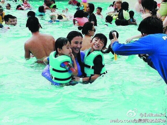 セシリア・チャン、45歳にして突然「妙に若く」見える、整形疑惑