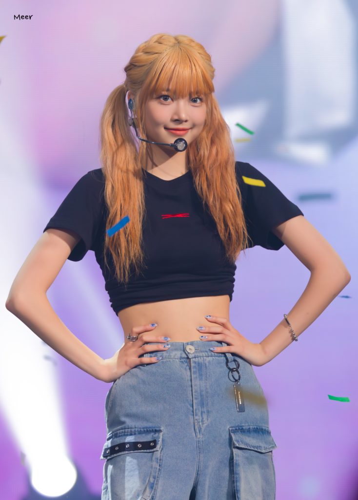 LE SSERAFIM ウンチェ」のアイデア 52 件キム, あいずわん, かわいい韓国の女の子