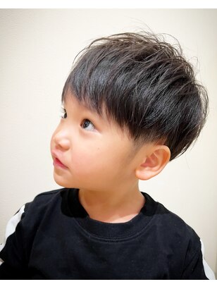 赤ちゃんの髪型どうする？おすすめのアレンジ＆セルフカット方法をご紹介トモママ - トモママ