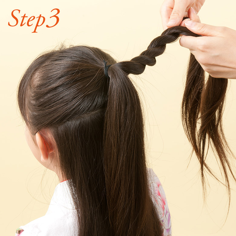 3歳・女の子 七五三の可愛い髪型を紹介！定番のヘアアレンジ - ハピリィフォトスタジオ