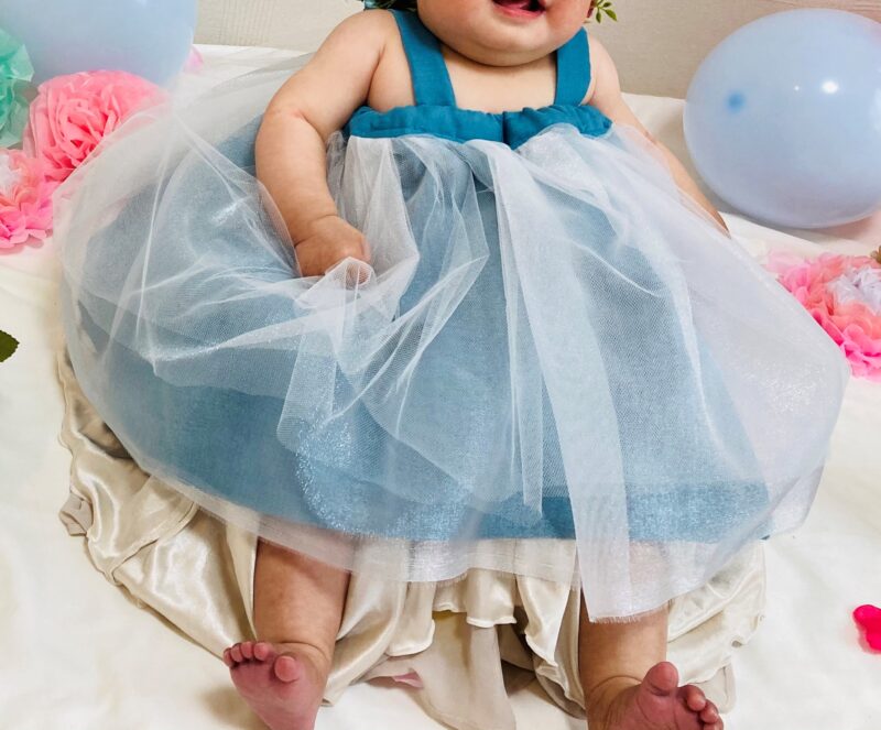 ハーフバースデー寝相アート♪キューピーハーフなど1 2記念の撮影アイデアkosodate LIFE 子育てライフ