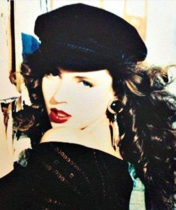 NMEが検証：アクセル・ローズはいつ、とある英国人コメディアンと瓜二つになったのかNME Japan