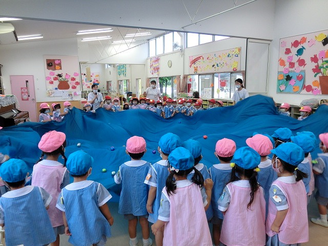 PYP探究ユニット「いろいろな国」～七夕パーティーで交流～