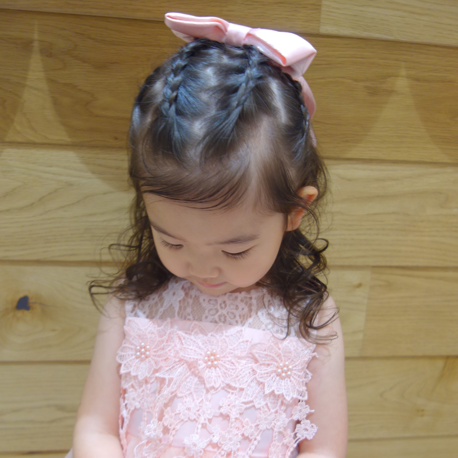 卒園式、入学式の短めのボブヘアアレンジ３選 ミニクリップやカチューシャ使いがカギ！結婚式などハレの日にも使えるアレンジアイデアHugKum はぐくむ