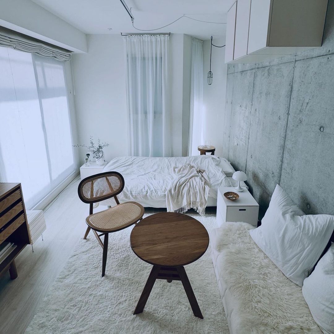 家族ミニマリストの習慣 モノを溜める代わりに貯めてるもの、 モノを溜めないために気をつけていること。 ✳︎✳︎✳︎✳︎✳︎✳︎✳︎✳︎✳︎✳︎▶︎家計管理術や節約生活、5人家族で56m2賃貸アパートに暮らす整理収納術など 暮らしのアイデアを発信しています