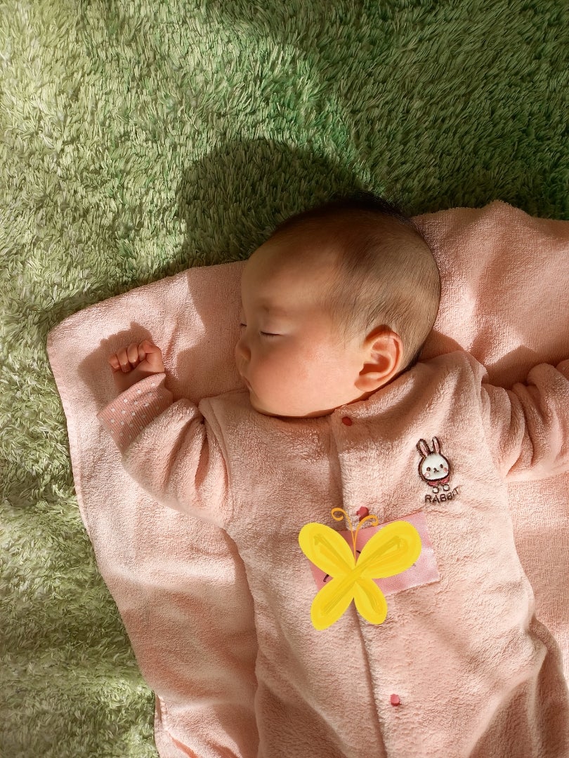 赤ちゃんの寝顔は至極の瞬間〜可愛い寝顔コレクションベビリナ