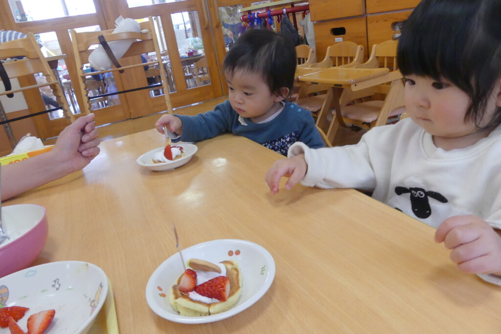 保育園・幼稚園 作って遊べるとんぼ製作アイデア！透けて見えるメガネのおもちゃの作り方