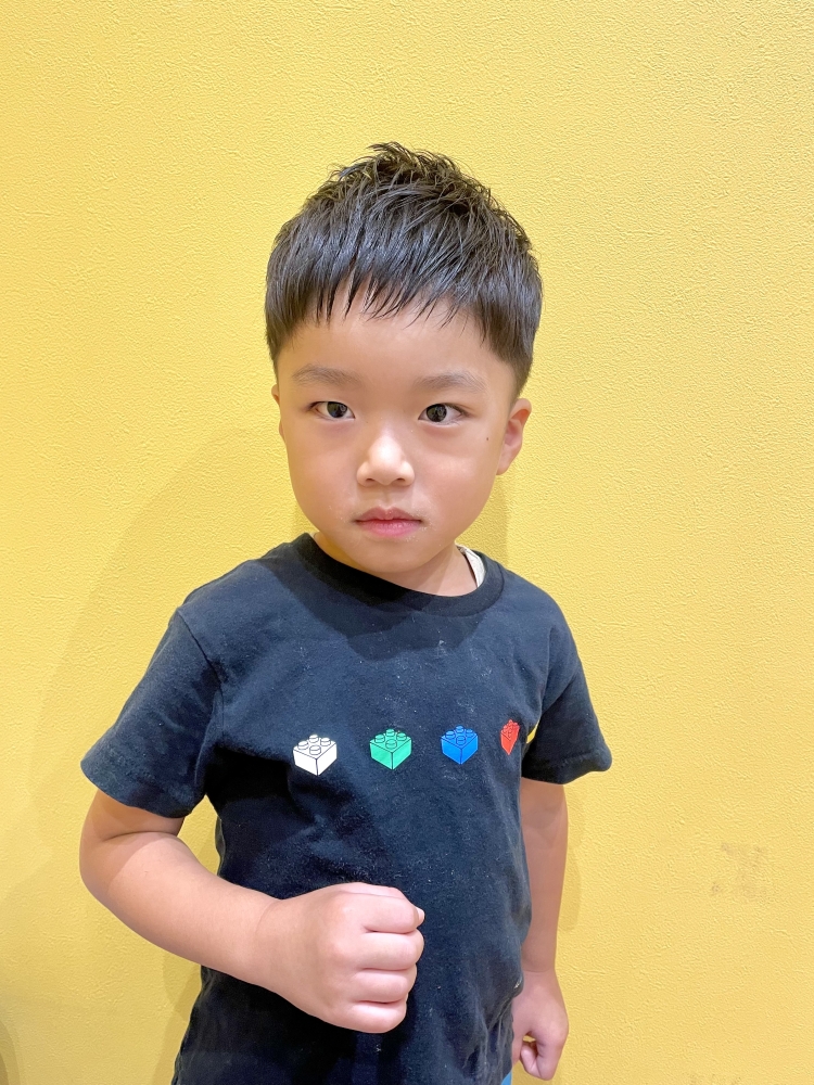 ナチュラルサイドツーブロ こども専門美容室チョッキンズキッズサロンCHOKKIN'S