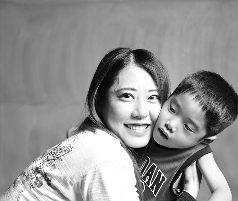 プロに学ぶ！人に見せたくなる「家族写真」のセルフ撮影アイデア写真と、ちょっといい暮らし。 - 写真を楽しむWEBマガジン