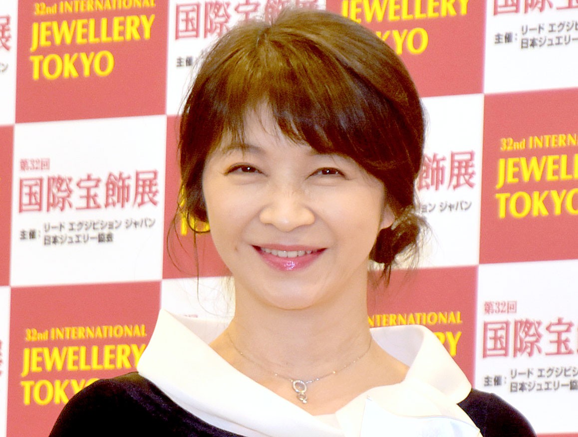 田中美佐子の高齢出産した子供の現在に一同驚愕 ！『想い出づくり』でデビューを飾った女優の旦那・深澤邦之と離婚の真相に驚きを隠せない ！ -YouTube