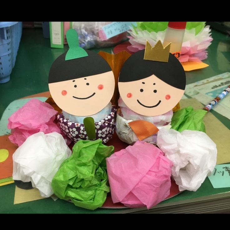 製作「おひなさま」ビー組 3歳児社会福祉法人サンビジョン 保育部会