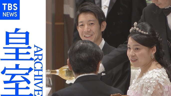 皇后雅子さまは純白ローブ・デコルテ、黒田清子さんは「クラリスドレス」と話題に 女性皇族の華麗なる”結婚ファッション”1 4女性セブンプラス