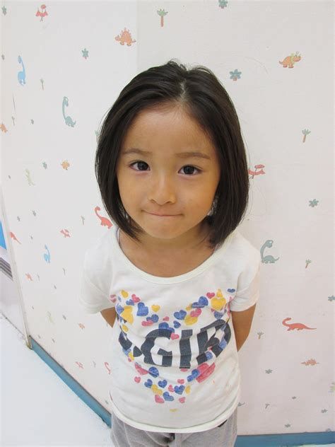 前髪なしショートの髪型 丸顔・面長に似合うかっこいいヘアスタイル LALA HAIRララヘア