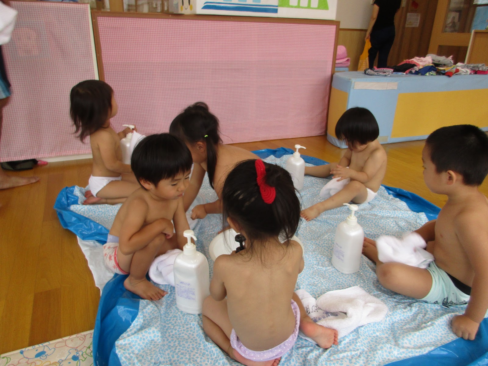 保育園の園児「温泉入湯体験」in 栄屋 ^^栄屋旅館 季節の便り