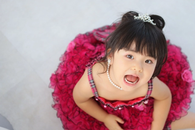 ディズニープリンセス専門の髪型 を発信しています。 プリンセスヘアのやり方を知りたい方はフォローしてくださいね→@aaaaooooiiii5ヾ ๑╹◡╹ ﾉ