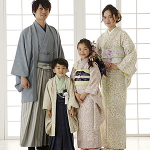 七五三・華を添えるママのお着物姿が素敵です。 : それいゆのおしゃれ着物スタイル