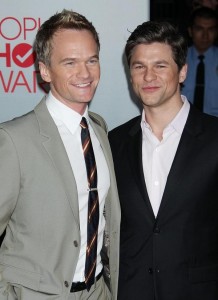 ニールパトリックハリス：ドギーハウザーの今現在は『ママと恋に落ちるまで・マトリックス』出演の同性婚俳優パパ！作家活動や、アカデミー賞?!スパイダーマン声優など詳細に！にぎわす