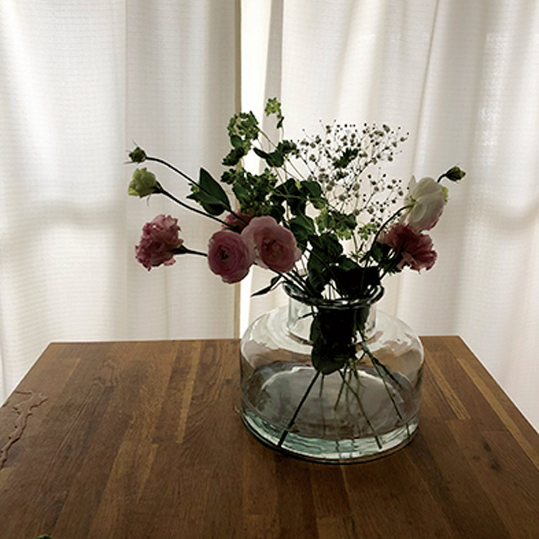 現代美術作家・加賀美 健が置き配バッグ・OKIPPAで遊んだらこうなった。THINGSFREAK MAG