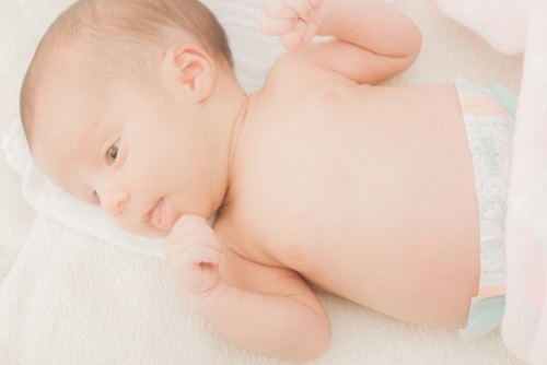 赤ちゃん・子供に英語の『聞き流し』が効果的！赤ちゃん～子ども向け聞き流しのおすすめも紹介！ミライコイングリッシュラボ