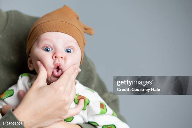 ほっぺの赤みは血管の拡張。お子様も頑張ってレーザー受けてもらえました。あなたの肌を若返らせたい！形成外科医の独り言です